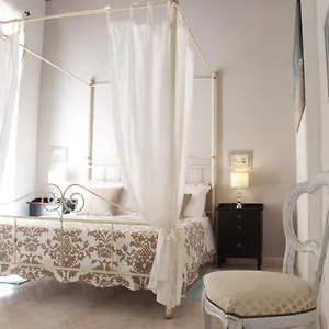 https://new-romantic-suite.in-sardinia.net